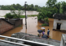 Torrential rains cause severe flooding in Telangana and Andhra Pradesh, resulting in 9 deaths and 17,000 evacuations amid ongoing crisis.