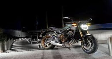 No need for clutch anymore! Honda’s CB650R E-Clutch technology makes riding even easier