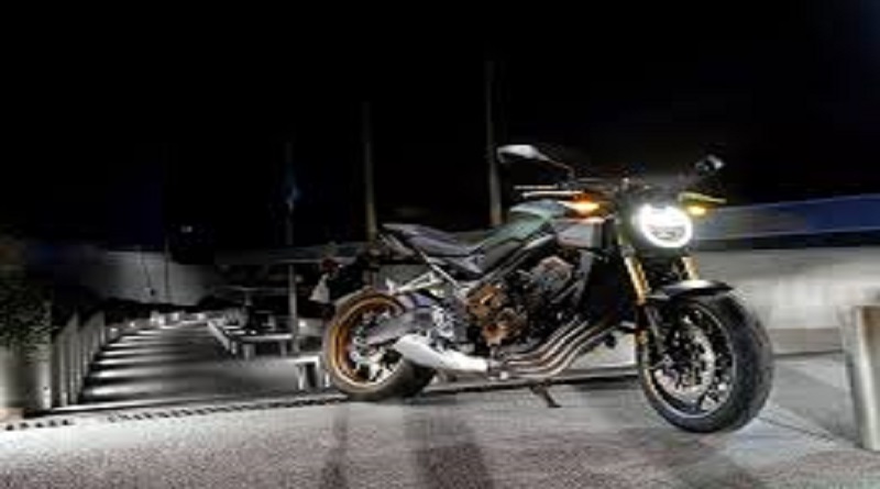 No need for clutch anymore! Honda’s CB650R E-Clutch technology makes riding even easier