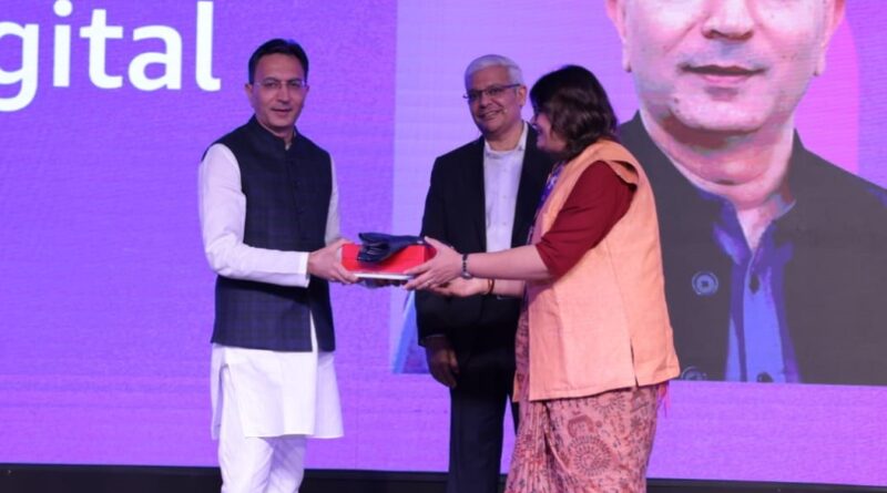 AWS and Yotta Data Services collaborate to deploy hybrid cloud infrastructure for National Informatics Centre’s Meghraj 2.0