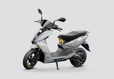 Ather Updates Battery Packs for Rizta 450S and 450X Now Offering Better Range and Faster Charging Ather Updates Battery Packs for Rizta 450S and 450X Now Offering Better Range and Faster Charging